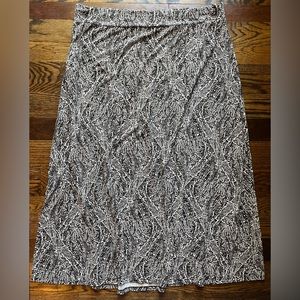 ROZ & ALI Womens 2X Maxi Skirt Black And White Print Stretch